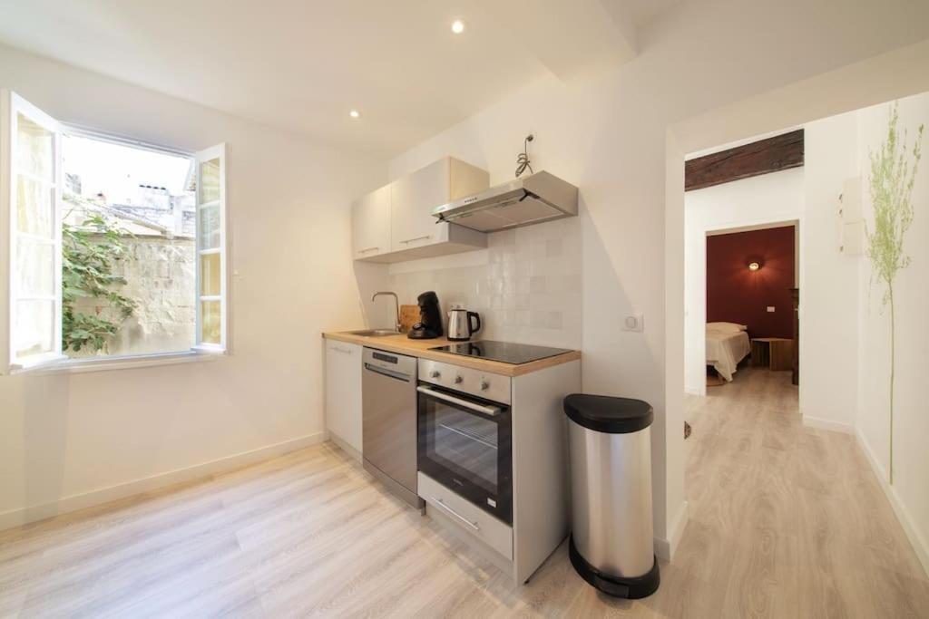 Le Figuier - Clim - Wifi Apartment Villeneuve-les-Avignon Exterior photo